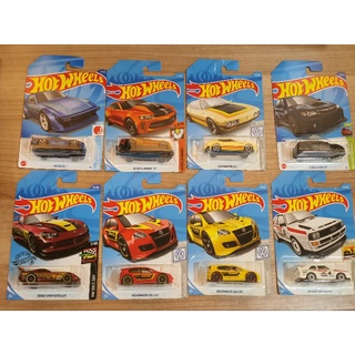 Hot wheels  คันละ 85 บาท