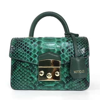 Xotique Baby Nico Bag Green with removable strap