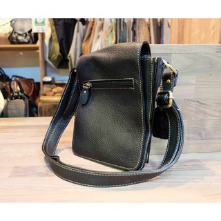 Leather Bag code : LB013 กระเป๋าหนังสะพายข้าง สีดำ