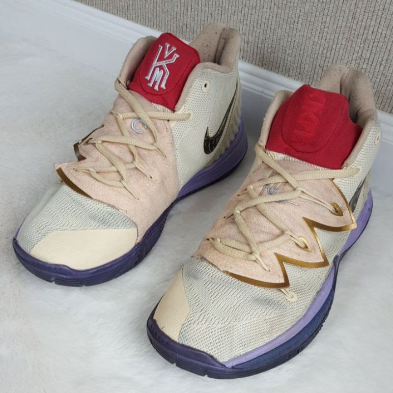 รองเท้ามือสอง Nike Kyrie 5 Concepts Ikhet (Size 40 / 25 Cm.)