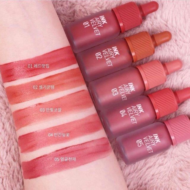 Peripera ออกคอลใหม่อีกแล้ววว ครั้งนี้เป็นทิ้นท์รุ่น Ink Airy velvet เนื้อบางเบากว่ารุ่นปกติ