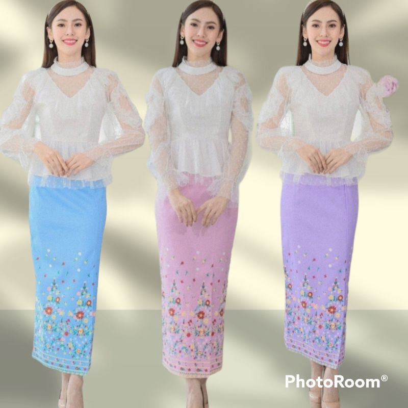 ชุดไทยจิตรลดา(รุ่นใหม่ดาวิกา)ชุดset 2ชิ้นเสื้อลูกไม้+ผ้าถุงสำเร็จทรงจิตรดาผ้าไหมญี่ปุ่นลายไทย ชุดทำงาน ชุดทำบุญสวยๆ