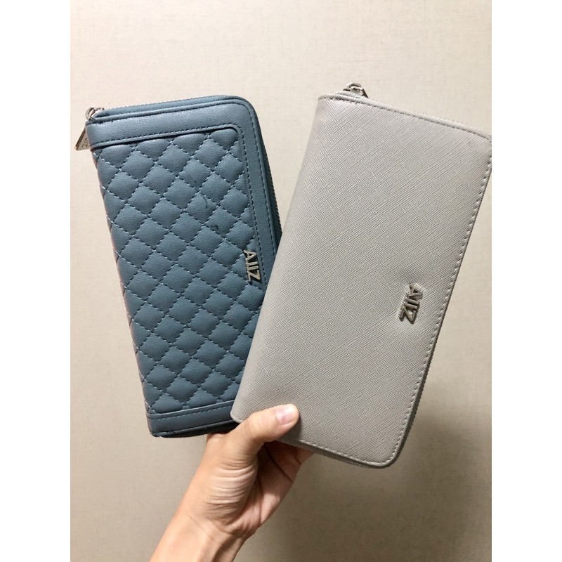 กระเป๋าสตางค์ใบยาว แบรนด์ AllZ ใช้ไป2ครั้งทั้ง2ใบเลยค่ะ