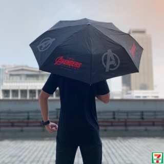 ร่มอเวนเจอร์ ร่ม avengers endgame ของใหม่ 7-11 ร่มเซ่เว่น ร่มพกพา ร่มพับ ร่มอเวนเจอร์