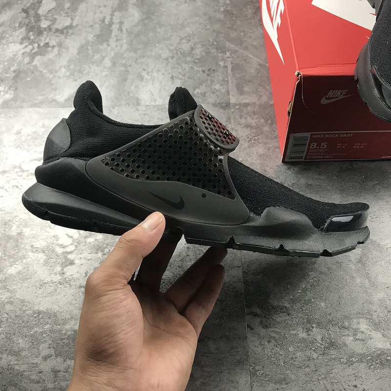 nike sock dart mid se