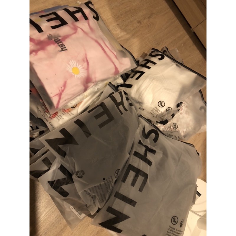 เสื้อผ้างาน Sheinมือ 1 งานเหมากระสอบ