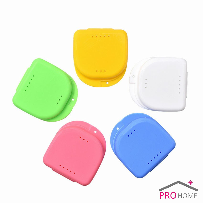 พลาสติกแบบหนา กล่องใส่รีเทนเนอร์พกพา กล่องใส่รีเทนเนอร์สีสดใส มีรูระบายอากาศ Silicone Braces Box