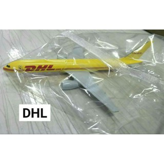 โมเดลของเล่นเครื่องบิน DHL เหลือง