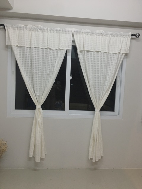 แนะนำ ผ้าม่าน ผ้าม่านประตูผ้าฝ้าย มินิมอล สี ขนาด110x200cm มีเชิงคอ ผ้าตารางลายดั้งเดิมสีขาว ผ้าม่านวินเทจ ราคาพิเศษ มีเก็บเงินปลายทาง