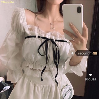 สินค้าเฉพาะจุด#⚡⚡Ghost Horse Girl Retro Sweet Western Style All-match Scheming Lace-up Neck Puff Sleeve Top