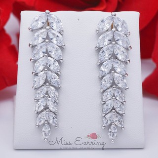 Miss Earring ต่างหูเงินแท้ เหมาะใส่ออกงาน ใช้เพชรสวิส marquise cut น้ำหนักเบา พร้อมส่ง