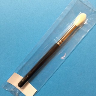 Hakuhodo J5522 แปรงแต่งหน้า แปรงอายแชโดว์