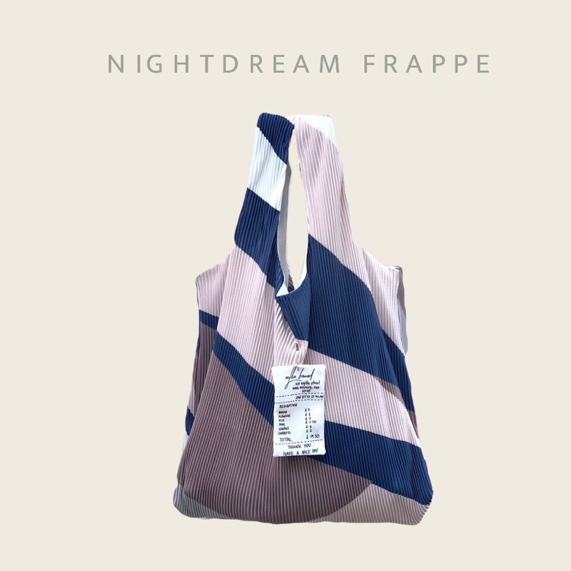 Wyllabrand กระเป๋าผ้าพลีท Nightdream frappe
