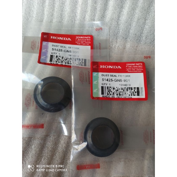 ชุดซีลฝาครอบกันฝุ่นเดิมสําหรับสกู๊ตเตอร์อัตโนมัติทุกรุ่น-51425-GN5-901