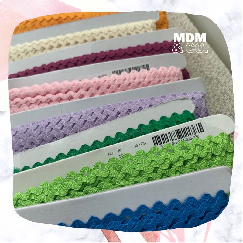 [ขายยกพับ] 〰 เทปถักซิกแซก สำหรับตกแต่ง (Ric Rac Braid) กว้าง 0.8 ซม. | 1 พับมี 36 หลา 🌈 | ริบบิ้นตกแต่งสำหรับงาน DIY 〰 - รูปที่ 2