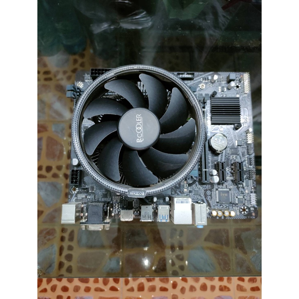 ซีพียูพร้อมเมนบอร์ด CPU INTEL CORE I5-10400F 2.9GHz + MB GIGABYTE H410M H V2 พร้อมผ้าหลัง + SSD 240G