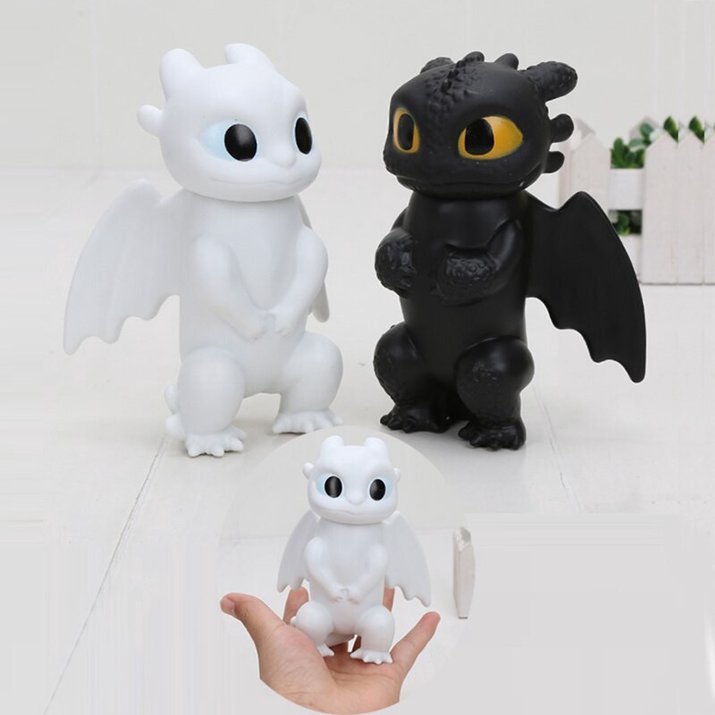 Action Figurines 169 บาท ของเล่นฟิกเกอร์ How To Train Your Dragon 3 Toothless 2 ชิ้น Hobbies & Collections