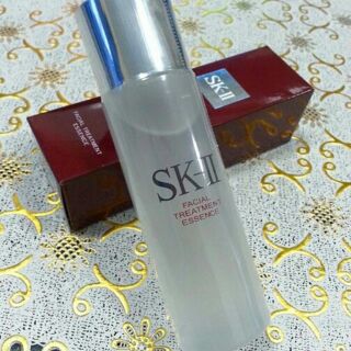  :

เอสเซนซ์ SK-ll Facail Treatment Essence 75ml 

โลชั่นบำรุงผิวหน้า