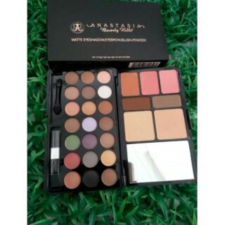 พาเลทแต่งหน้า Anastasia แบบพับได้ 

สีสวย เป็นธรรมชาติมาก 
ขนาดกะทัดรัด พกสะดวก 