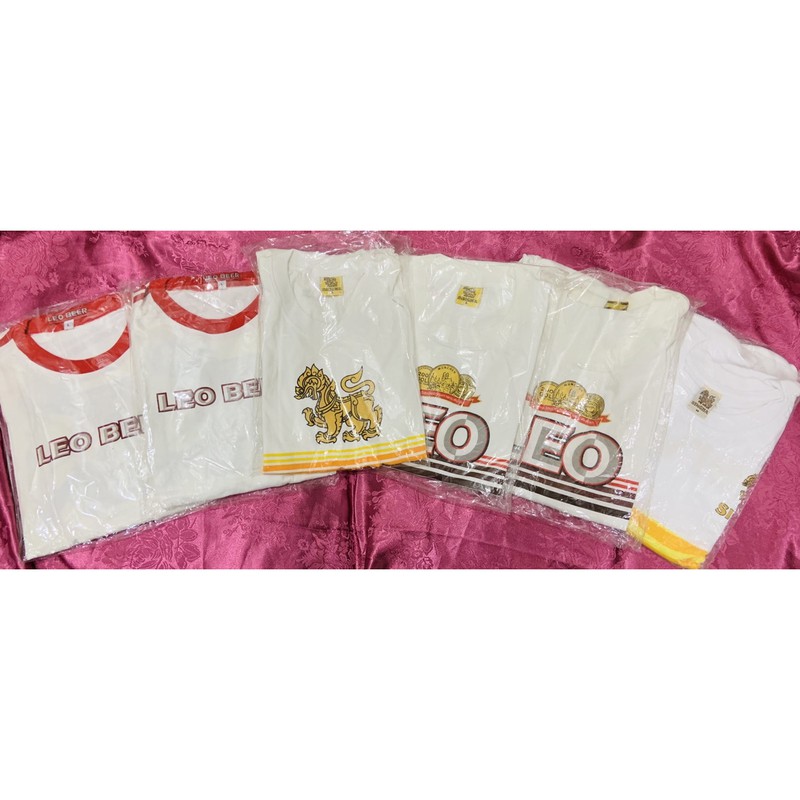 พร้อมส่ง เสื้อยืดคอกลมลายสิงห์และลีโอ