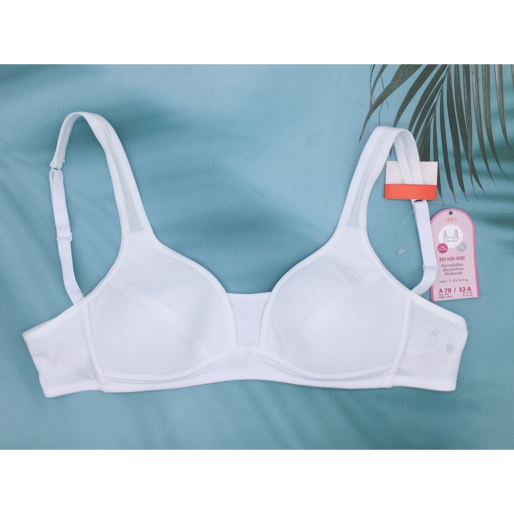 033.🌺เสื้อชั้นในไม่มีโครง🌺Wacoal Bloom Step3🌺รหัสWB2Y13 สีขาว เรียบเนียน ราคาป้ายเต็ม540.-