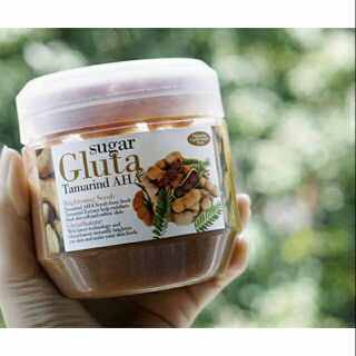 ส่งฟรี(ใส่โค้ด)สครับมะขาม Sugar Gluta Tamarind AHA Brightening Scrub 700g