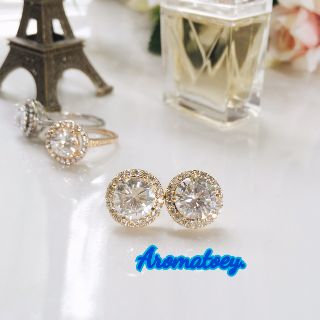 ต่างหูเพชรกลมยอดฮิต งานนำเข้า แฟชั่นเกรดพรีเมี่ยม CZ Cubic Zirconia Premium มอบของขวัญได้ สวยใส่ทำงาน ใส่ออกงานค่ะ