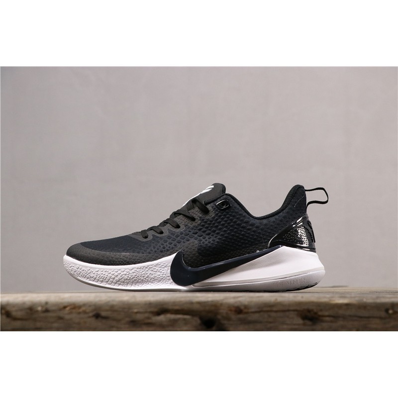 Mamba focus all store black