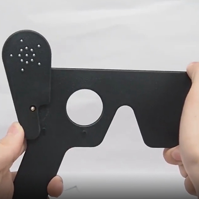 Lorgnette 17 Pinhole พลาสติกสีดําทดสอบวิสัยทัศน์ตา รูปที่ 6