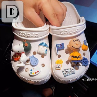 🔥จิ๊บบิทตัวติดรองเท้ามีรู รูปแบบการ์ตูน ตัวติดรองเท้า crocs DIY ตุ๊กตาติดรองเท้า  ตกแต่งสวยงาม สไตล์น่ารัก