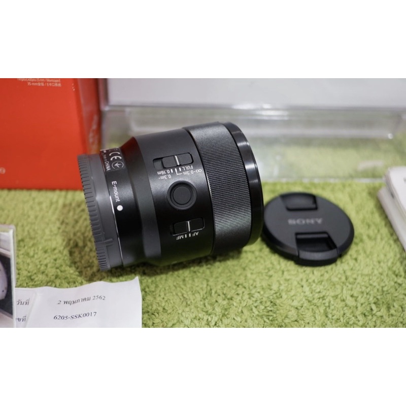 เลนส์Sony FE 50mm f2.8 Macro สภาพสวยงาม95% ไม่มีรอยตำหนิ ใหม่มากๆ ไม่มีรา ไม่มีฝ้า ใช้งานได้ปกติ อดี
