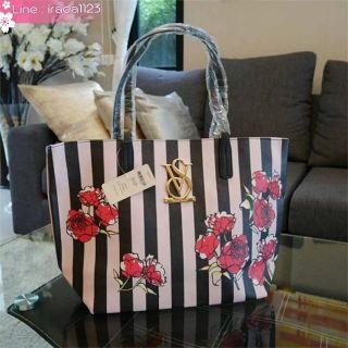 Victorias Secret Vintage Flower Print Shoulder Bag ของแท้ ราคาถูก