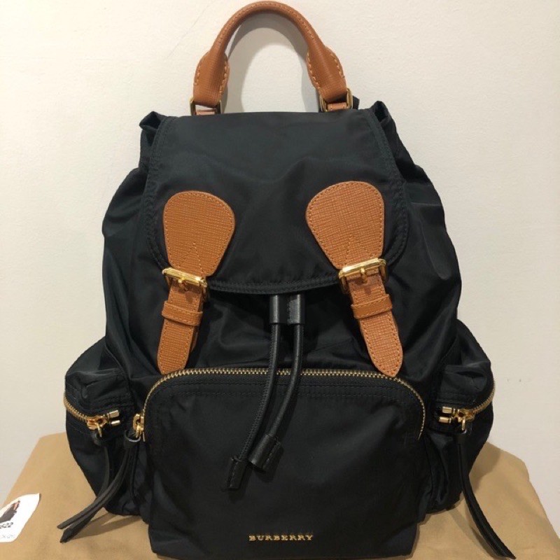 กระเป๋า Burberry The Rucksack Backpack (สีดำ)