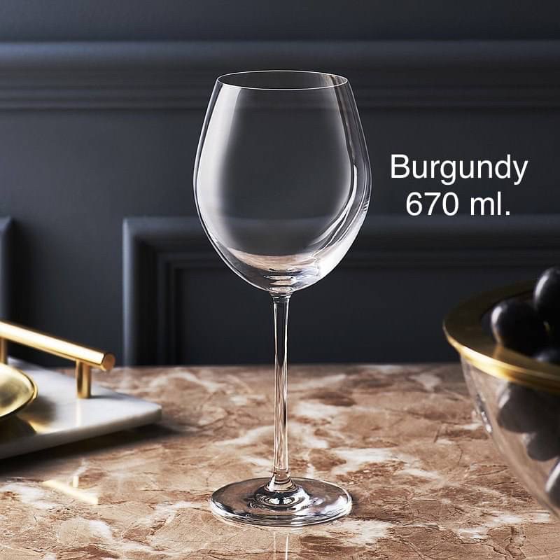 Lucaris Lavish Burgundy 670 ml.