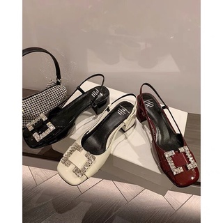 รองเท้าหุ้มส้น รองเท้าแตะแฟชั่นผู้หญิง 2022 Summer Summer Red Rhinestones Buckle Back Shoes, แฟชั่นรองเท้าเดี่ยวรองเท้าส