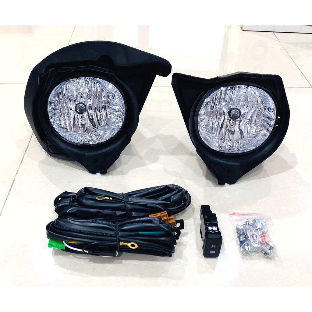 ไฟตัดหมอก สปอร์ตไลท์ TOYOTA FORTUNER ฟอร์จูนเนอร์ 2004 2005 2006 2007 2008