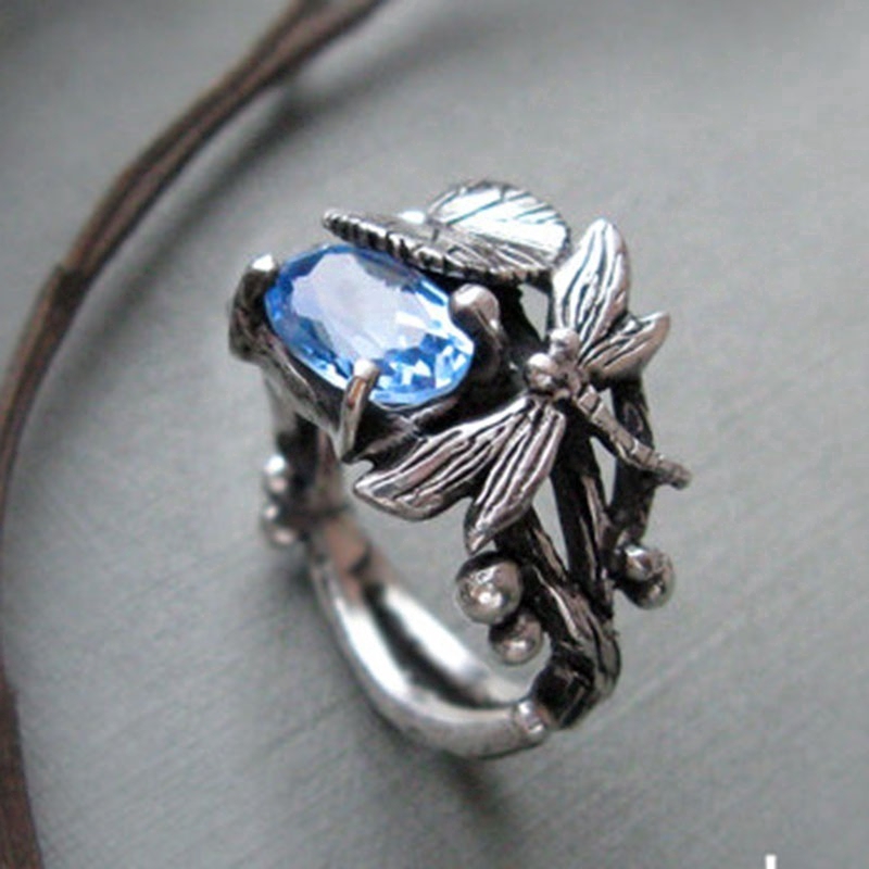 2.25CT Aquamarine รูปไข่เจียรเหลี่ยมเพชรพลอยโลตัสแหวนแหวนแต่งงาน