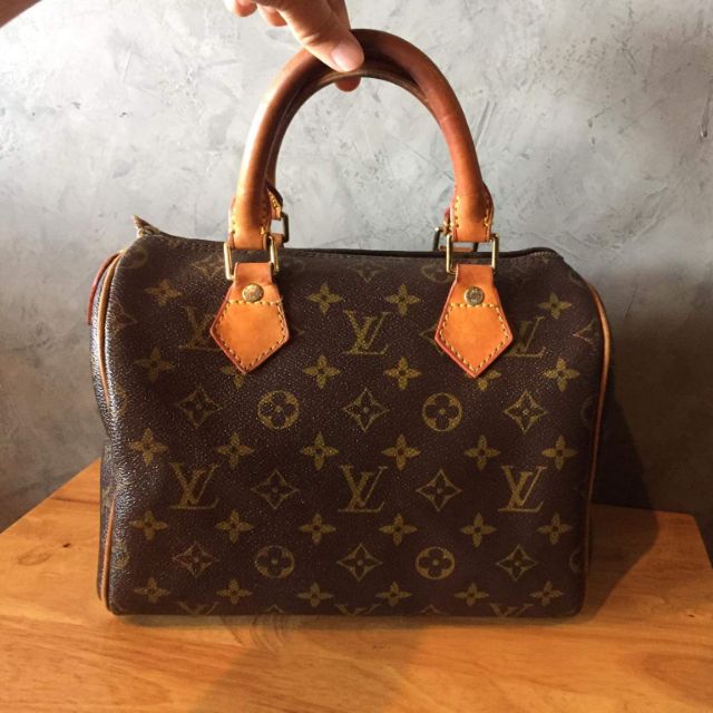กระเป๋ามือสอง 👜 Louis Vuitton Vintage Speedy 25 มือ ✌️