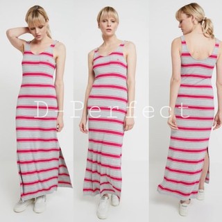 benetton. Long dress in stretch viscose  เดรสยาวแขนกุด ผ่าข้างทั้ง2 ข้าง เนื้อผ้าViscose ผ้านิ่้ม-ยืดหยุ่นได้เยอะ