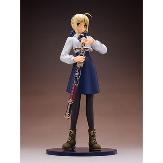 32 Fate/Stay Night - Altria Pendragon - 1/8 - Saber (Kotobukiya)