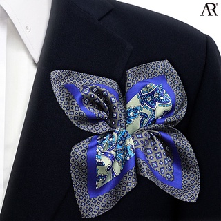 ANGELINO RUFOLO Pocket Square(ผ้าเช็ดหน้าสูท) ผ้าไหมพิมพ์ลายอิตาลี่คุณภาพเยี่ยม ดีไซน์ Paisley &amp; Diamond สีเทา/น้ำเงิน