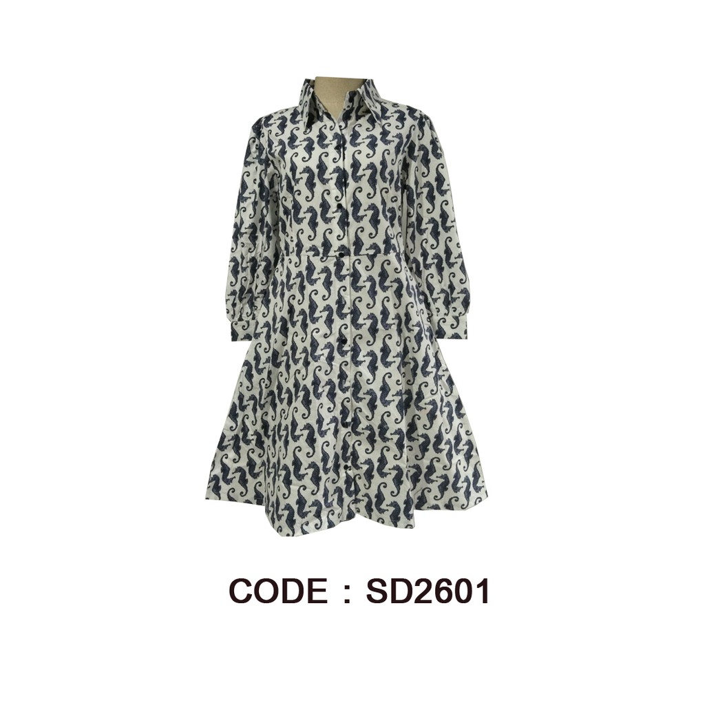 VILA.OFFICIAL - ส่งฟรีเคอรี่ เดรสเชิ้ต ปลายบาน ปริ๊นลายม้าน้ำ