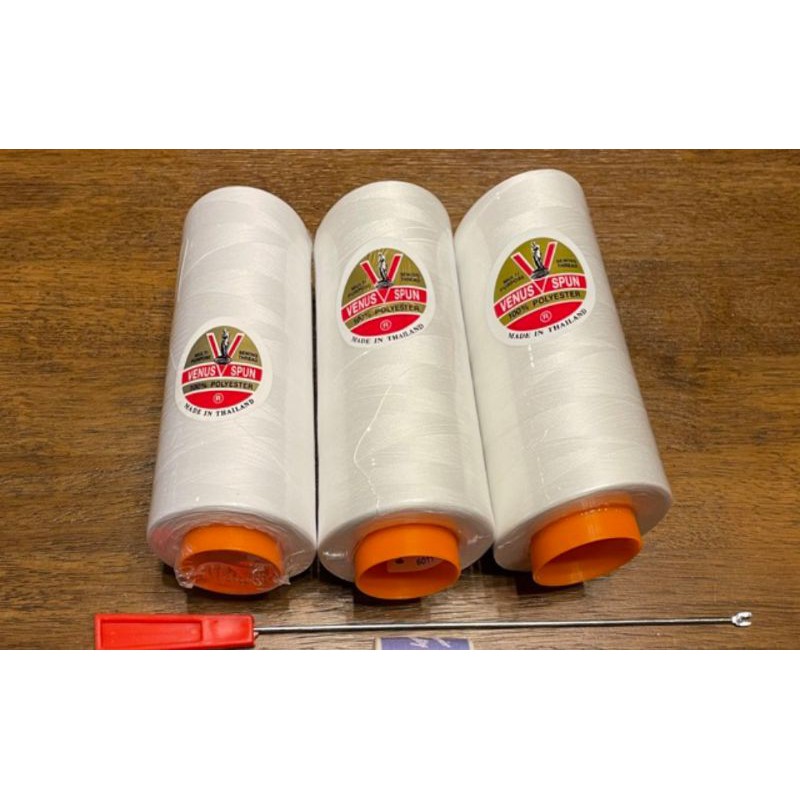 ด้ายวีนัสหลอดใหญ่ ด้ายเย็บผ้า  60/2-270กรัม สีขาว ออฟไวท์  ดำ(ราคา1หลอดค่ะ)+มาใหม่นกยูง 4,000 เมตร - รูปที่ 2