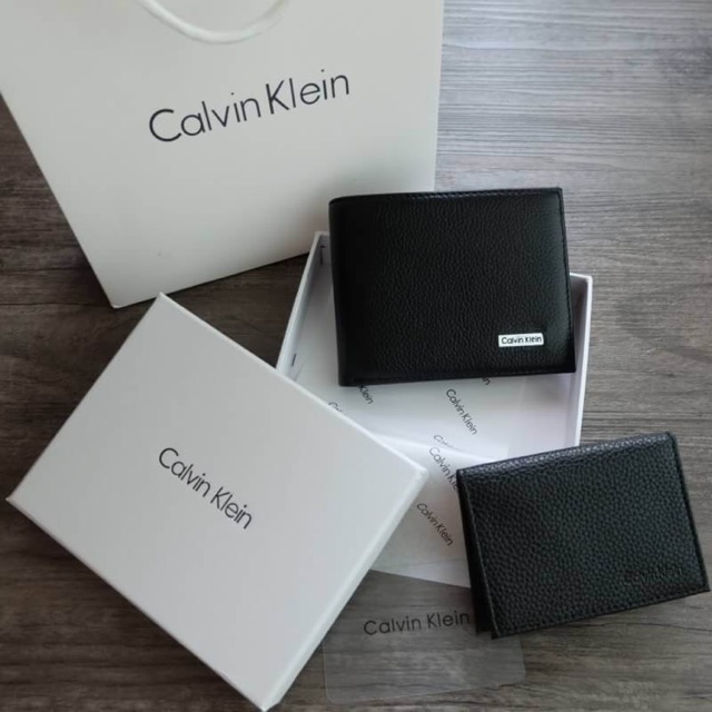 👍 Calvin Klein Short Wallet 🍭