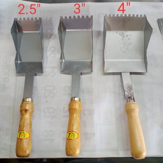 CAMELLIA เกรียงก่ออิฐมวลเบาด้ามไม้ 2.5", 3", 4" อย่างดี (หนาพิเศษ) เกรียงก่ออิฐมวลเบา เกียงก่ออิฐ เกียงหวี เกียงก่อ