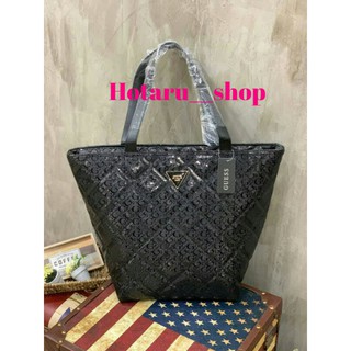 Guess Large Tote Bag กระเป๋าถือทรงช้อปปิ้ง ที่มีน้ำหนักเบา สามารถจุได้เยอะ