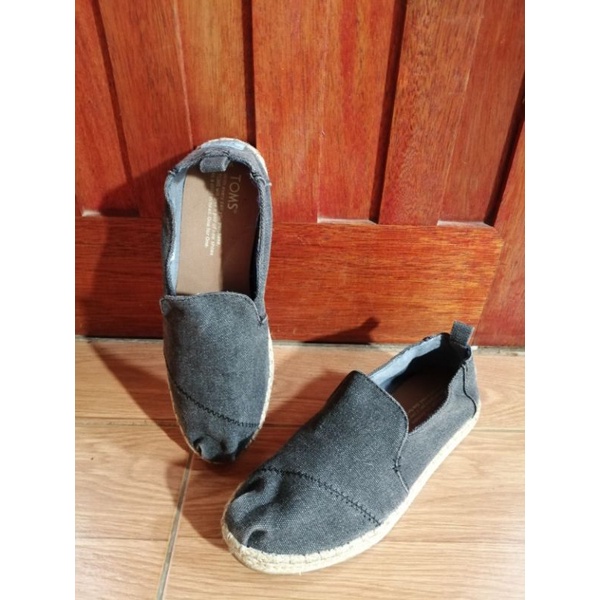 รองเท้าลำลอง Toms มือสอง size37