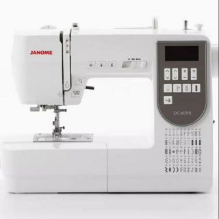 Janome DC6050 จักรเย็บผ้ากระเป๋าหิ้วญี่ปุ๋น รุ่นคอมพิวเตอร์มี50ลาย