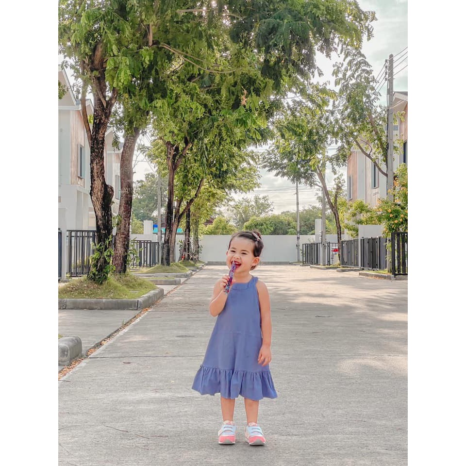 🎏KIDS เดรสแขนเว้าน่ารักๆ ผ้าลินินผสมฝ้าย🎏