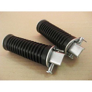 HONDA CM91 CT90 CT110 CT200 REAR FOOT PEG SET A PAIR // HIGH QUALITY  // ยางพักเท้าหลัง เหล็กพักเท้าหลัง พักเท้าหลัง